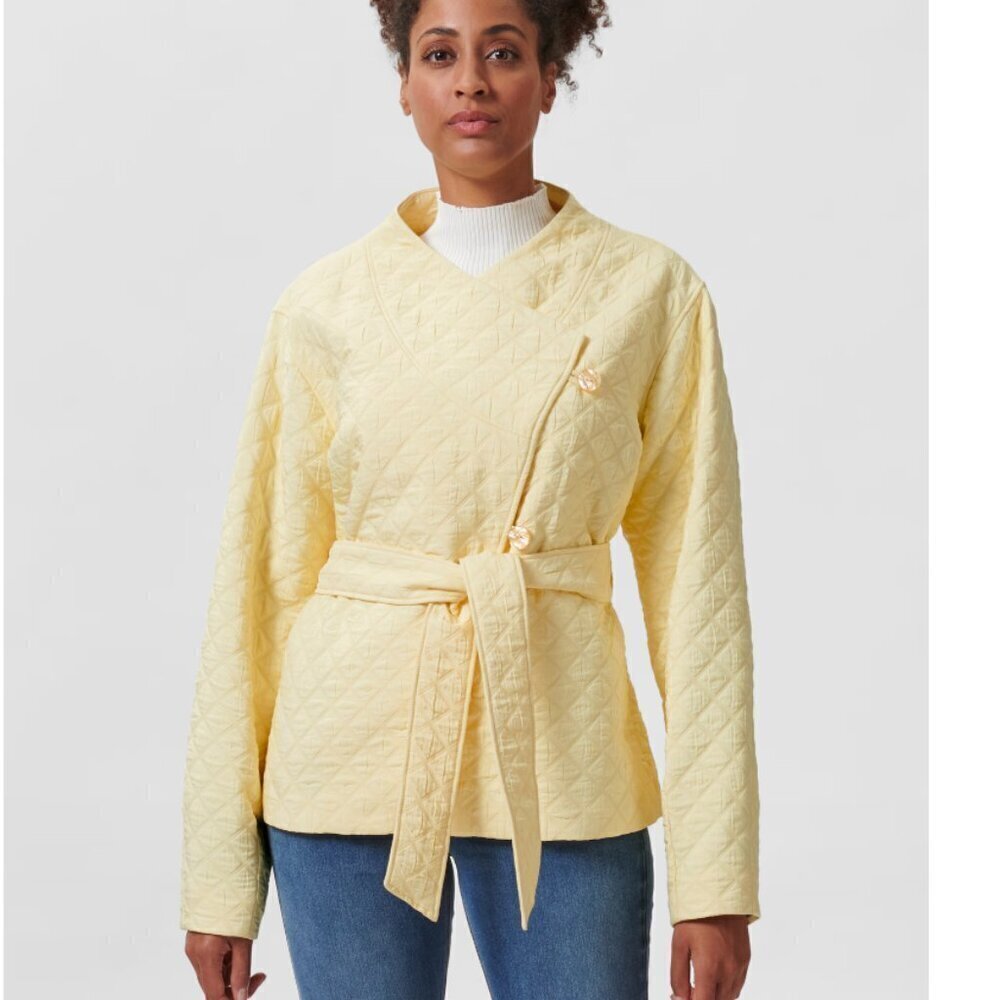 Madeline European Quilted jacket in a modern kimono shape In Pale Yellow Size:12